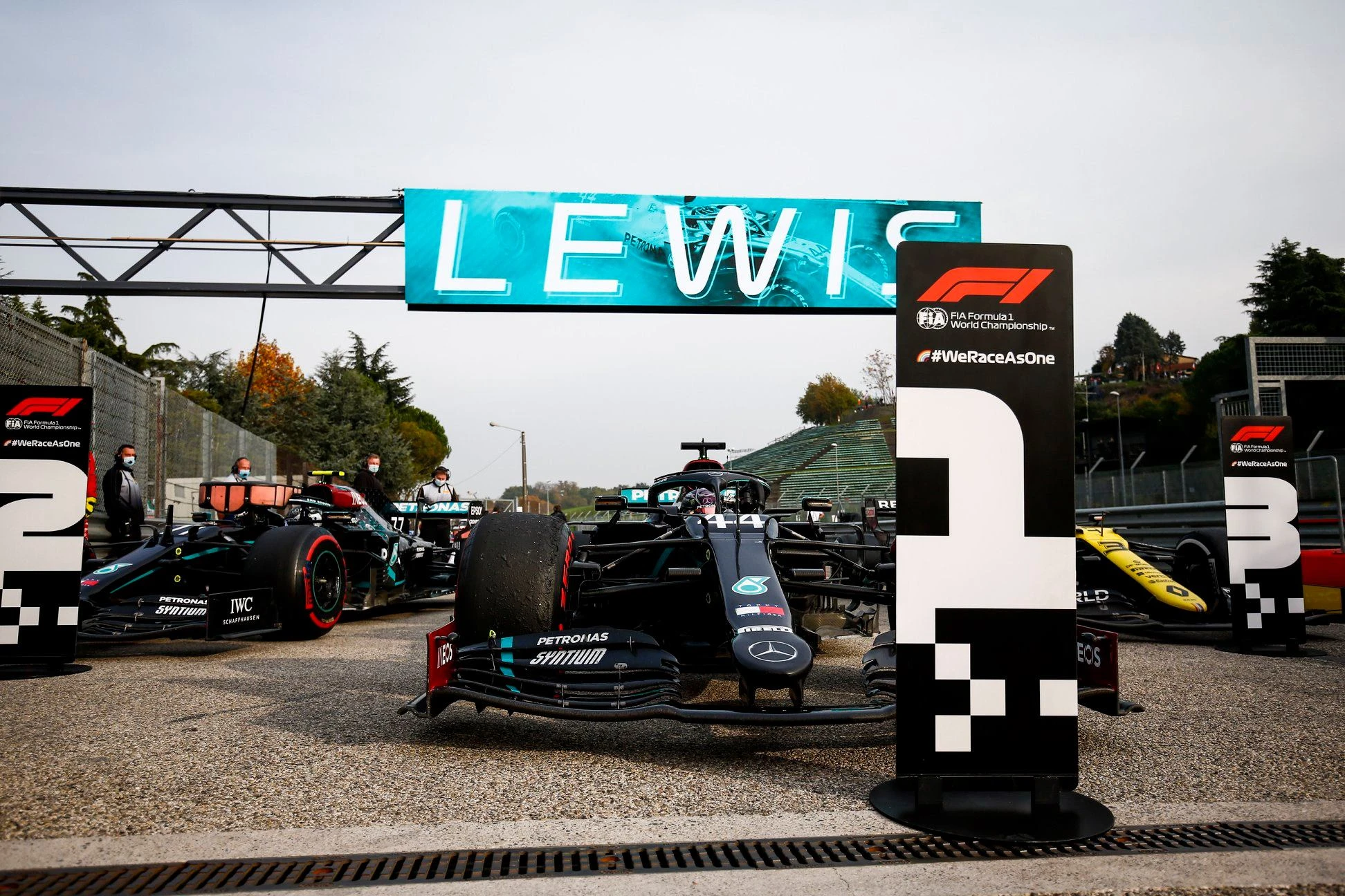Hamilton pobjednik u Imoli