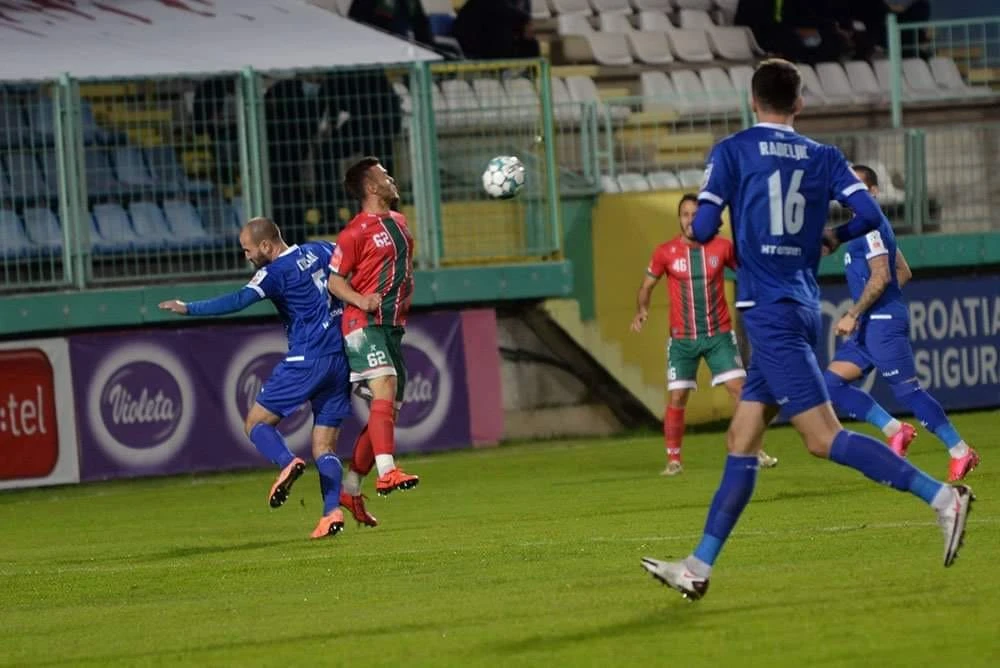 Široki tek u završnici do pobjede