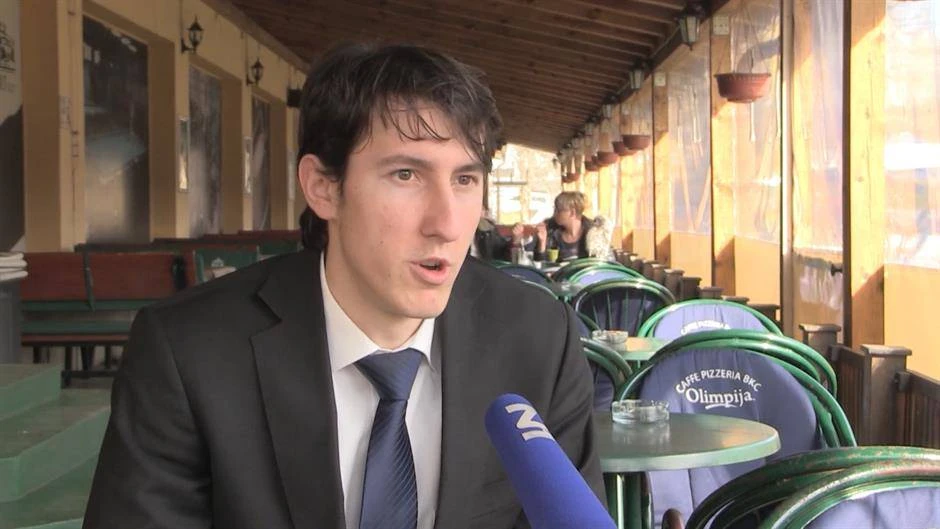 Sjećate li se Konstantina Savića? Opet je kandidat za načelnika!