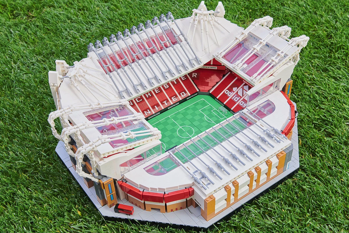 Na Old Traffordu utakmice s 23.500 navijača uz distancu?