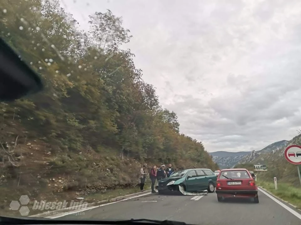 Prometna u Grabovici, udario u brdo