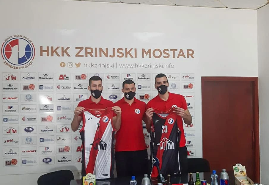 Košarkaši Zrinjskog s novim dresovima na derbi s Čapljinom