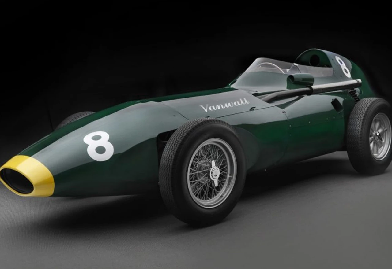 Britanska legenda Vanwall vraća se s retro bolidom