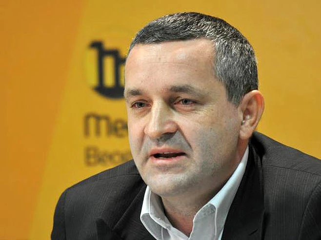Krajnje je vrijeme da Srbija traži stvarni dijalog s Hrvatskom