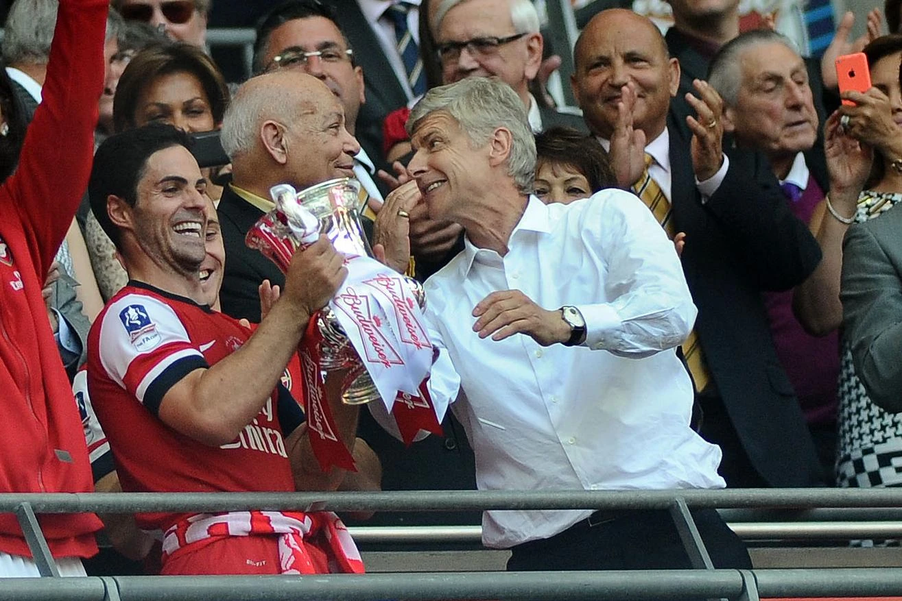 Englezi pišu kako je moguć povratak Arsenea Wengera među Topnike