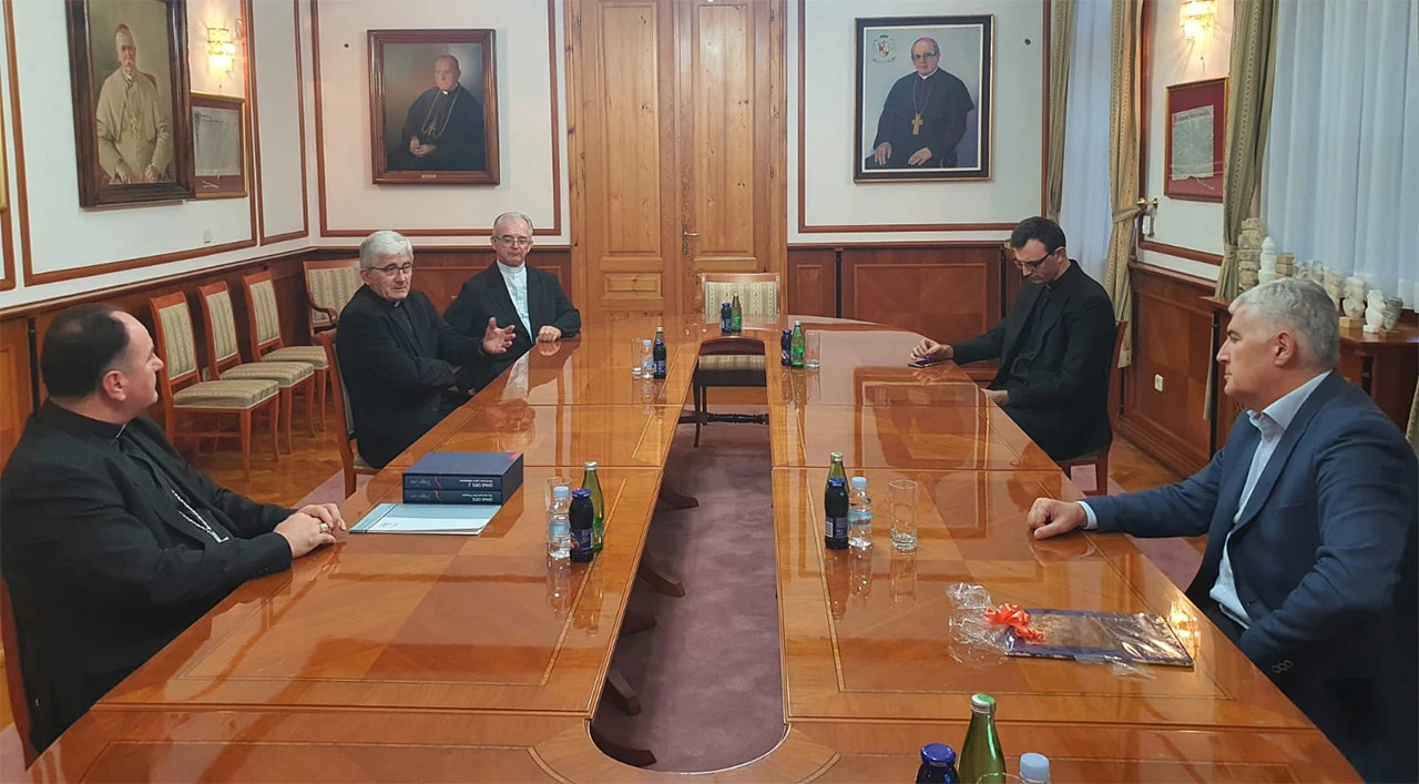 Čović s biskupom Palićem o nužnosti rješavanja hrvatskog pitanja 