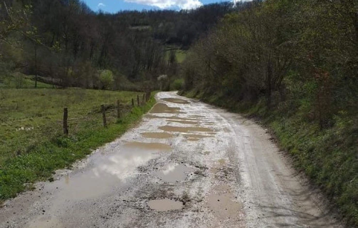 Dva nevesinjska sela 'riješila' se makadama