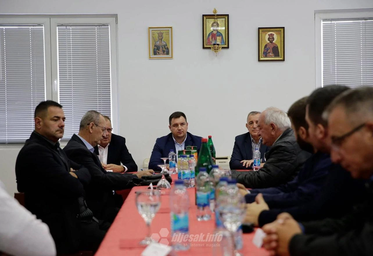 Odbijeni svi zahtjevi Srba za obnovu kuća