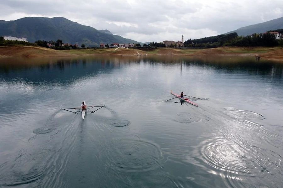 Na Ramskom jezeru održana 8. veslačka regata