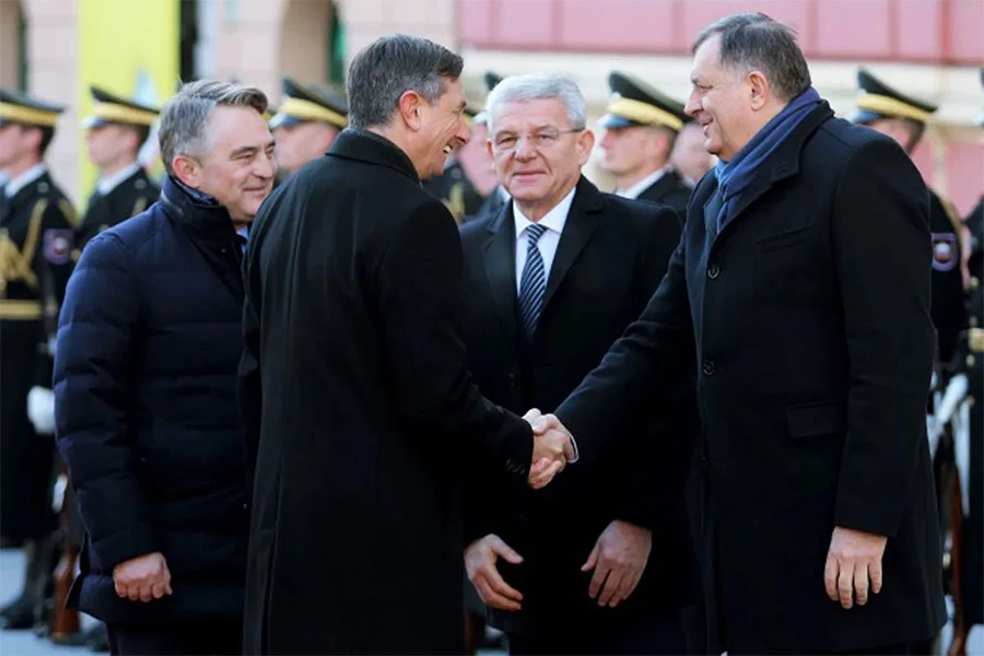 Kamo plovi bh. brod u međunarodnim političkim vodama