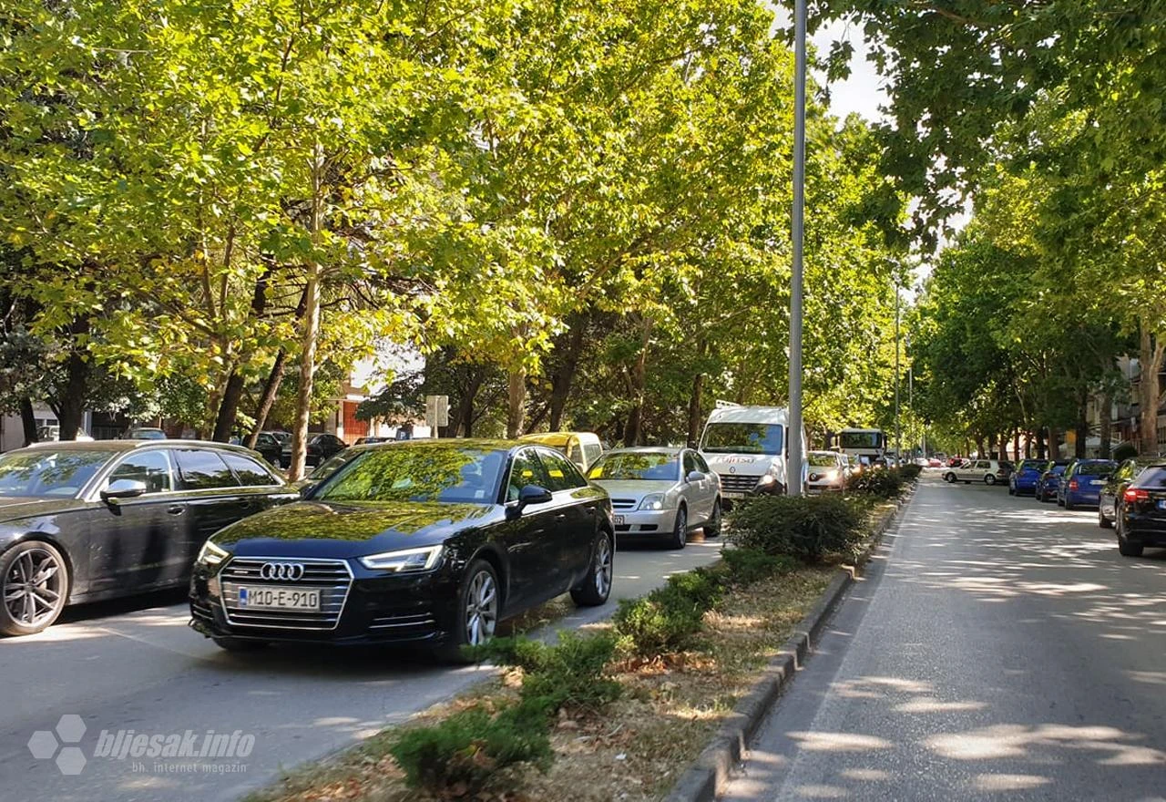 Mostar: Dan bez automobila s automobilima