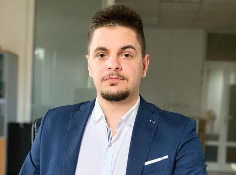 Samo 50 KM: Ovaj fakultet ima najnižu cijenu promocije na SUM-u