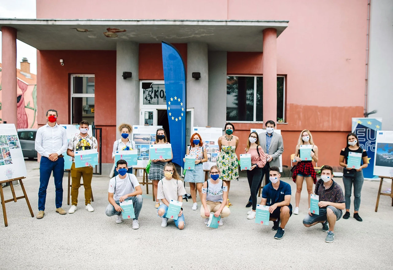 Ljepote bh. gradova predstavljene na izložbi mladih fotografa u Mostaru