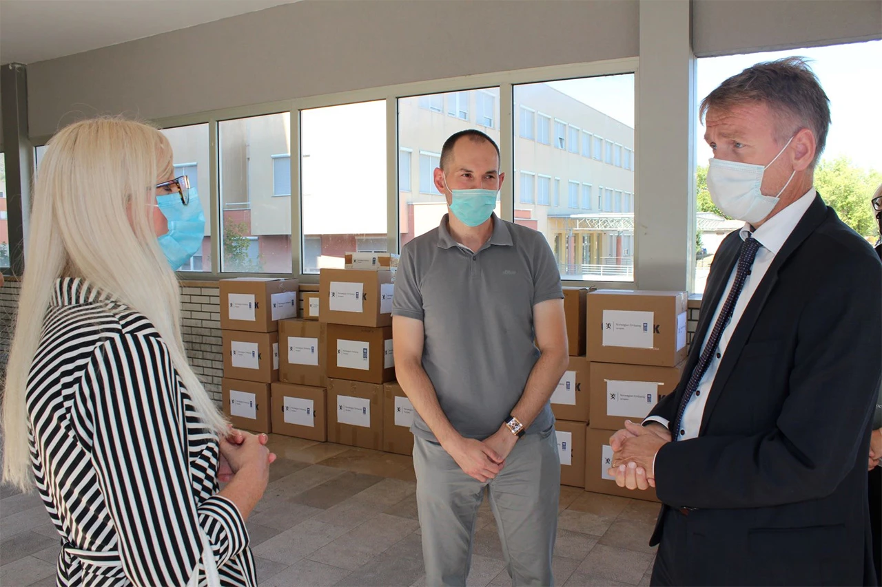 Norveška donirala vrijednu medicinsku opremu za SKB Mostar 