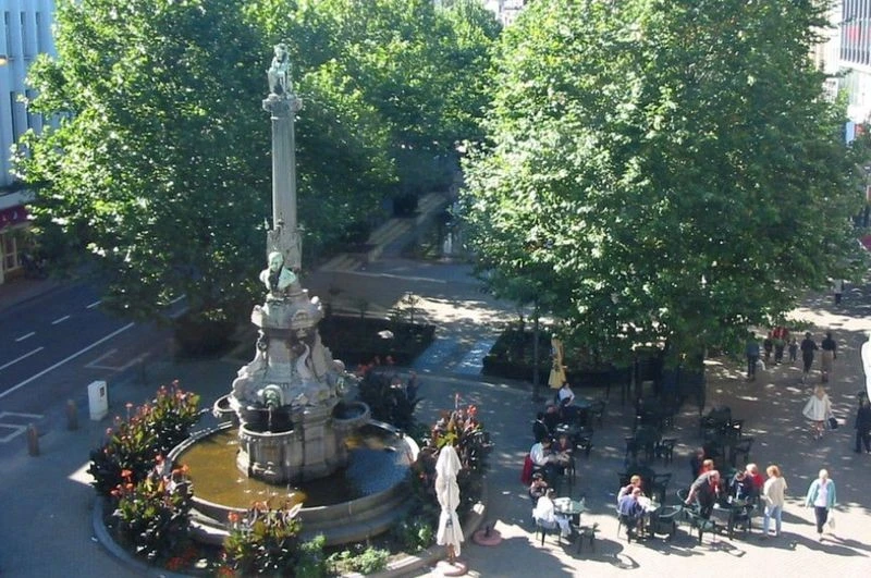 Gradonačelnikovo srce u fontani