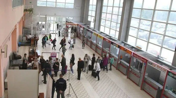 Aerodrom u Tuzli smanjuje plaće za 20 posto