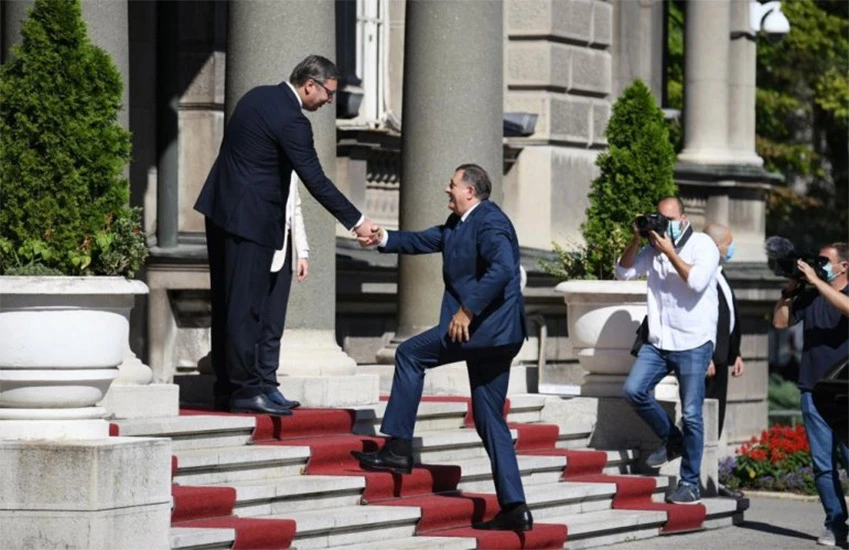 Razmišljamo o drugom statusu ali bez pušaka