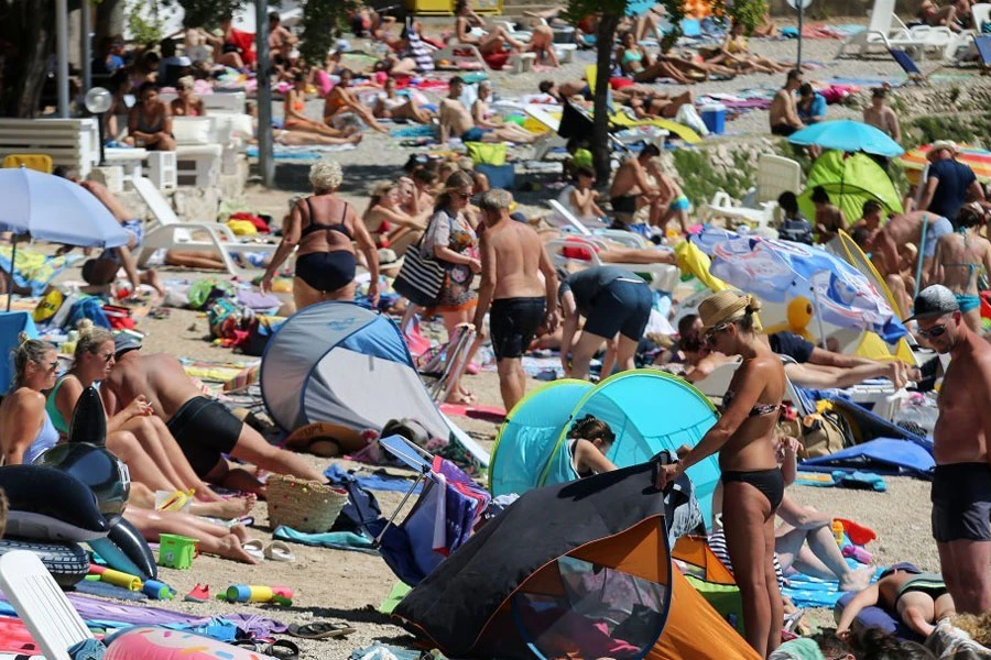 Broj novooboljelih u Hrvatskoj premašio 300