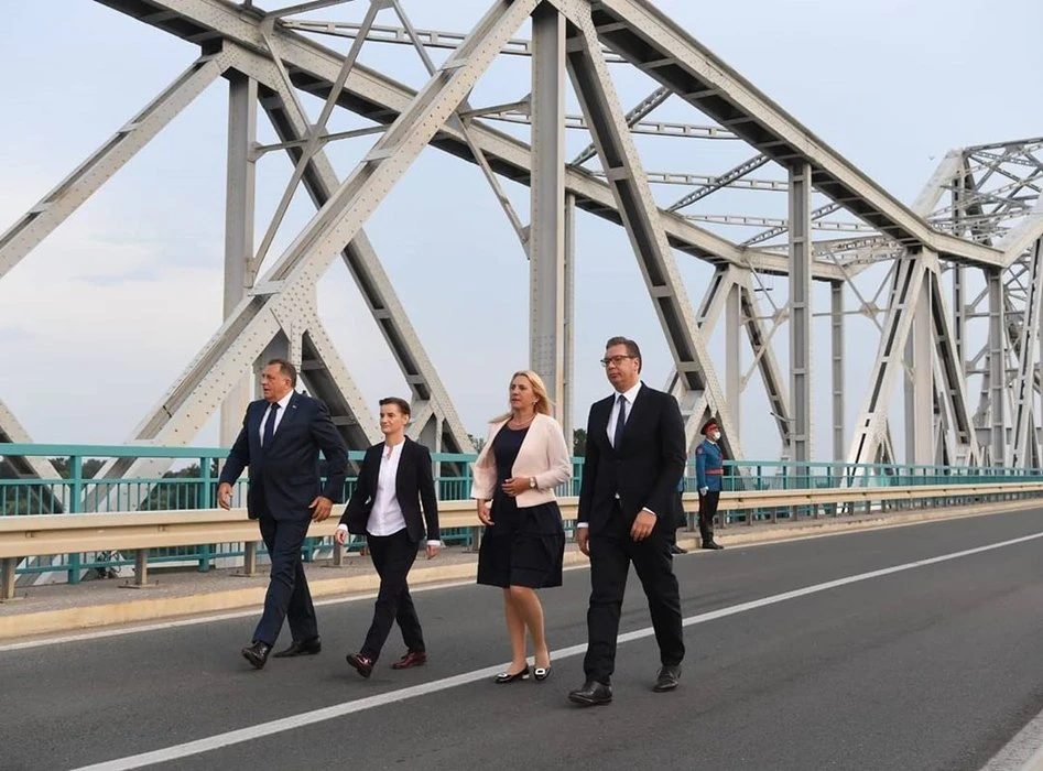 RS Vučiću dostavila dokument kao 'adut' za Kosovo