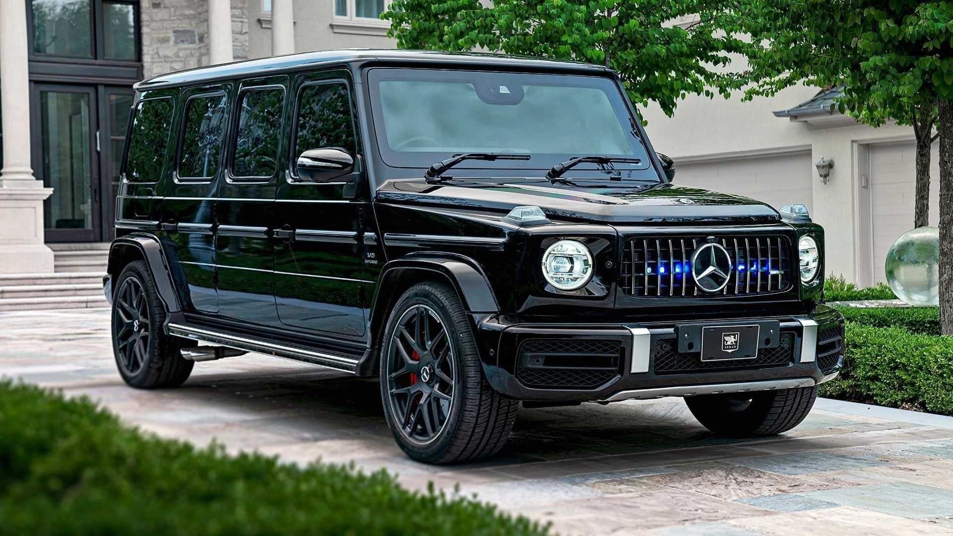Mercedesova G Klasa sad ima 6 metara i 585 KS!
