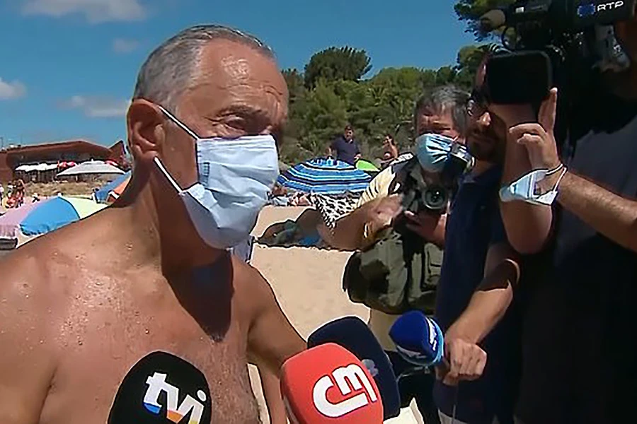VIDEO | Portugalski predsjednik pomogao u spašavanju žena na moru