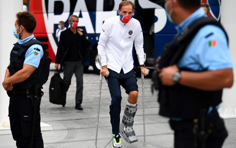 Trener PSG-a morat će svoju ekipu u Ligi prvaka voditi sa štakama!