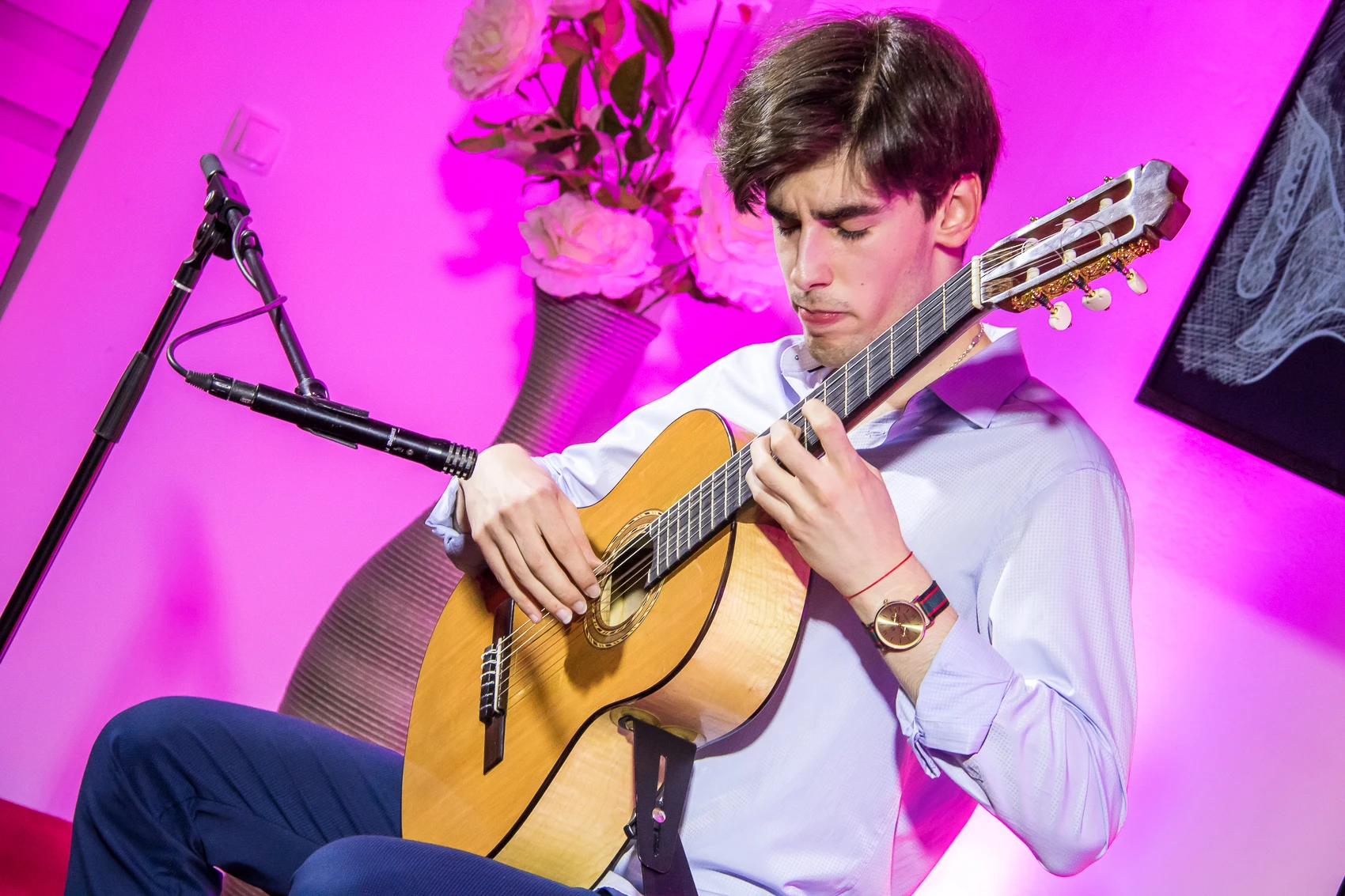 Adrian Tarčuki upriličio prvi solistički koncert u okviru Mostarskog ljeta