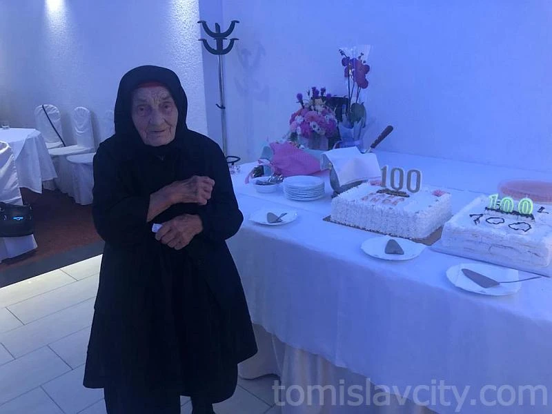 Baka Anđa Zrinušić Kukuša proslavila 100. rođendan, rad recept za dugovječnost