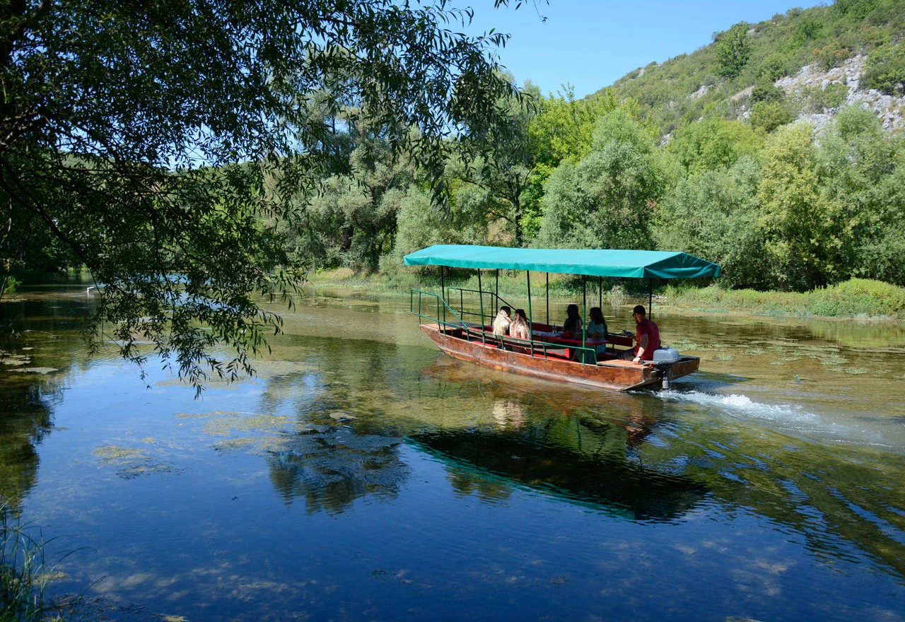 Vožnja barkama u Blagaju najbolja antistres terapija