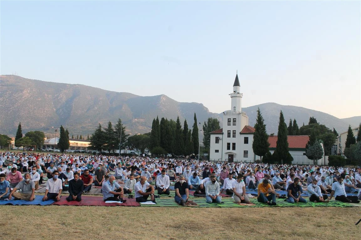 Mostarski muftija u hutbi o predstojećim izborima, koroni, odgovornosti, prosperitetu ... 