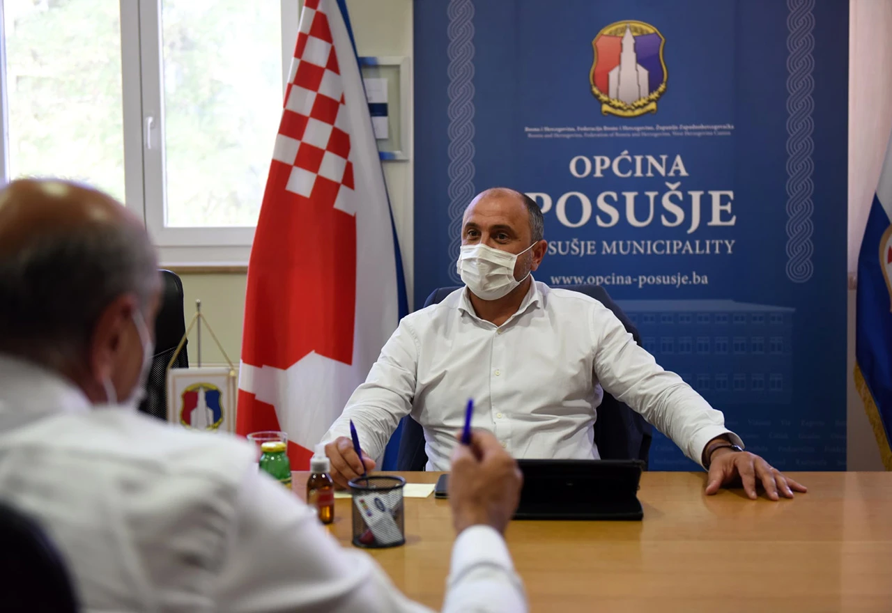 Posuški načelnik se požalio na 'presvlačenje' cesta