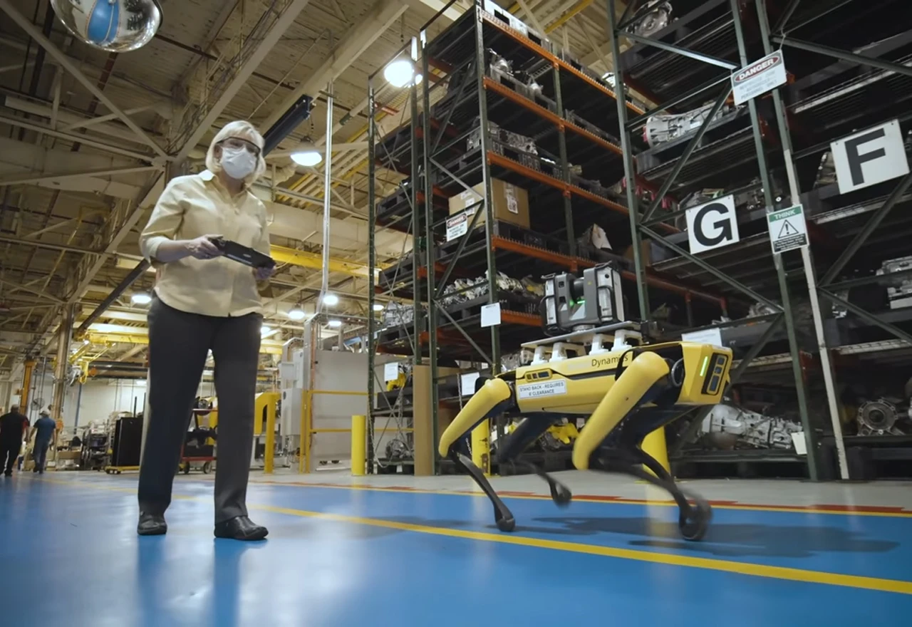 Ford "zaposlio" robotskog psa Spota na skeniranju prostora tvornice