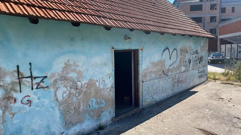 Devastirane prostorije Nadbiskupskog sjemeništa 'Petar Barbarić' u Travniku