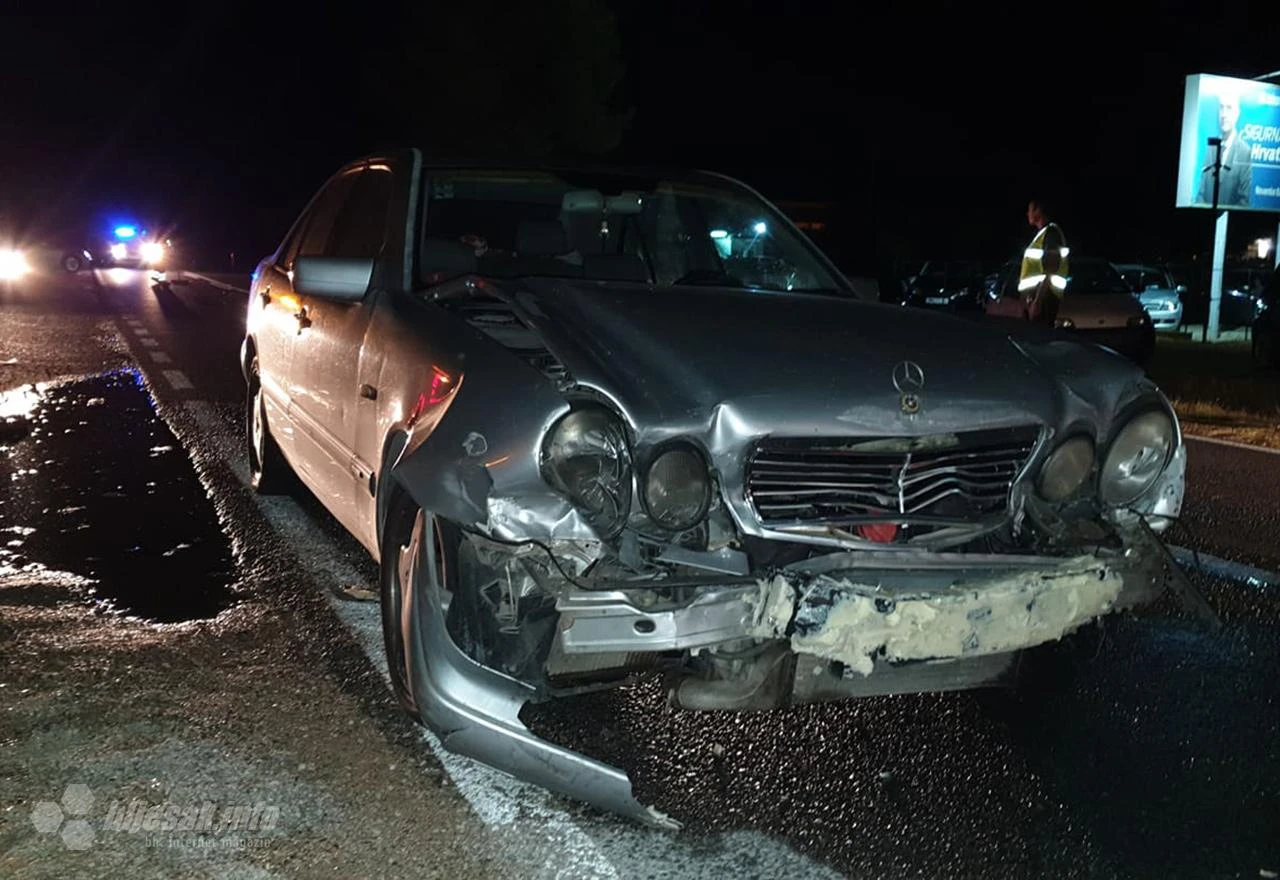 Dvije osobe ozlijeđene u prometnoj nesreći na Buni