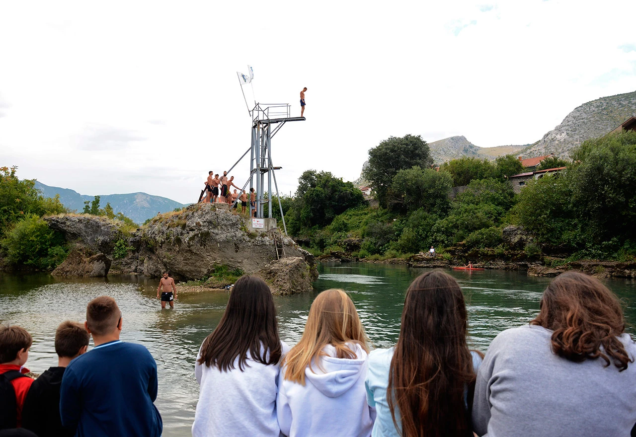 Održani tradicionalni skokovi u Mahali, sudjelovalo 27 skakača