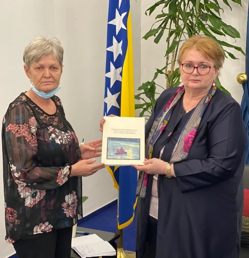 Hasečić: Oni koji opstruiraju pravdu našli su zaposlenje u državnoj službi