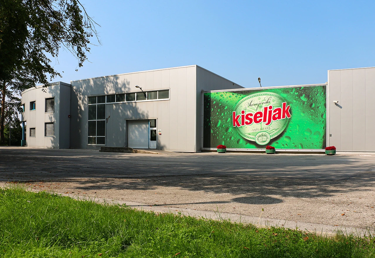 Sarajevski kiseljak isplatio regres svim svojim zaposlenicima