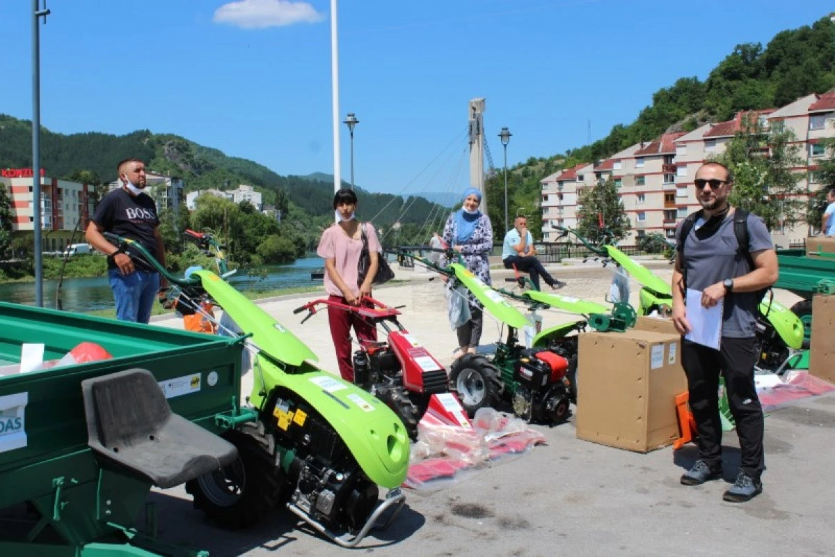 Poljoprivredni strojevi za poduzetnice iz Konjica