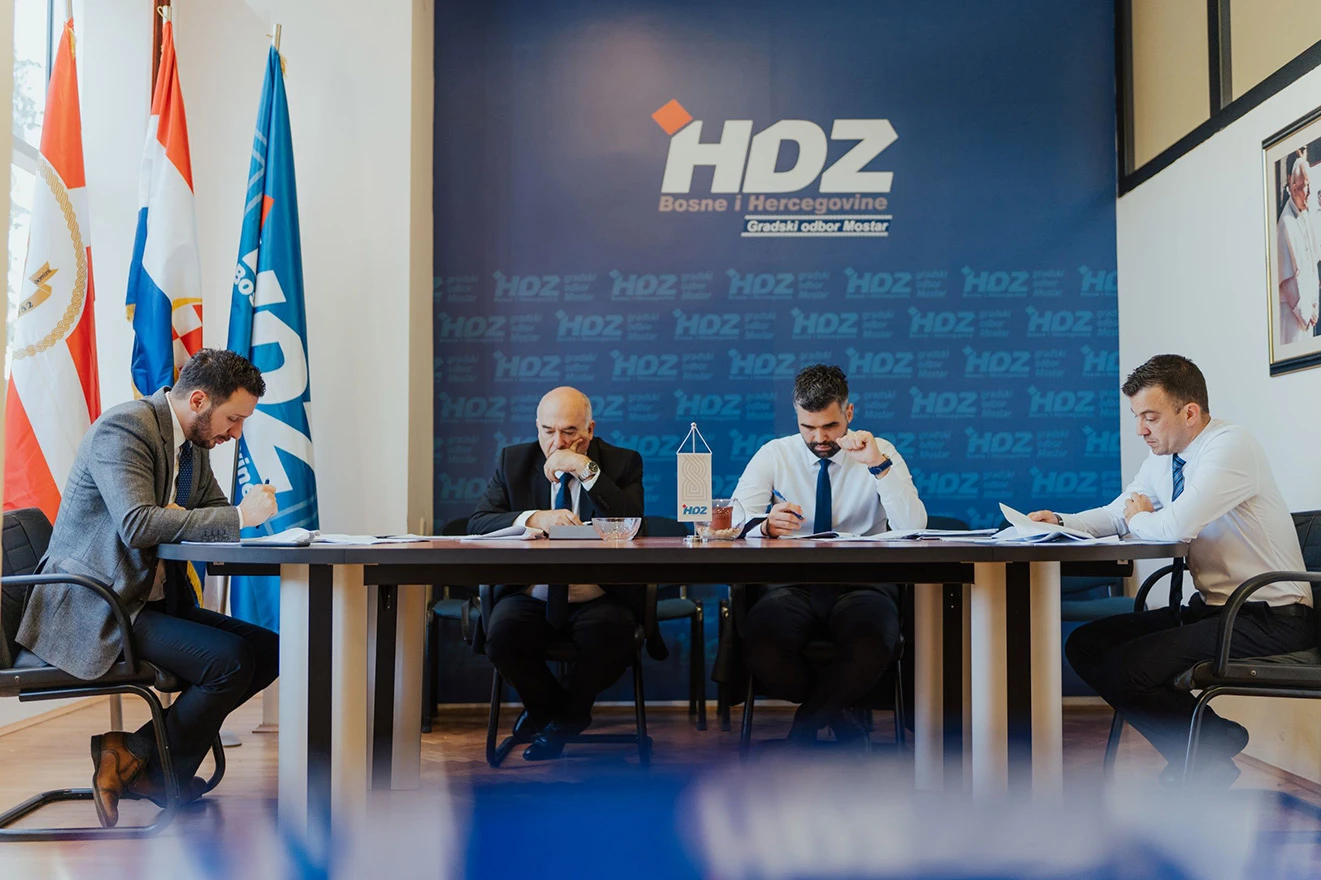 HDZ: Posao u Mostaru je obavljen