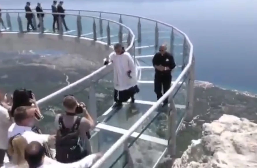 Jeste li vidjeli hit video svećenika na vidikovcu na Biokovu?