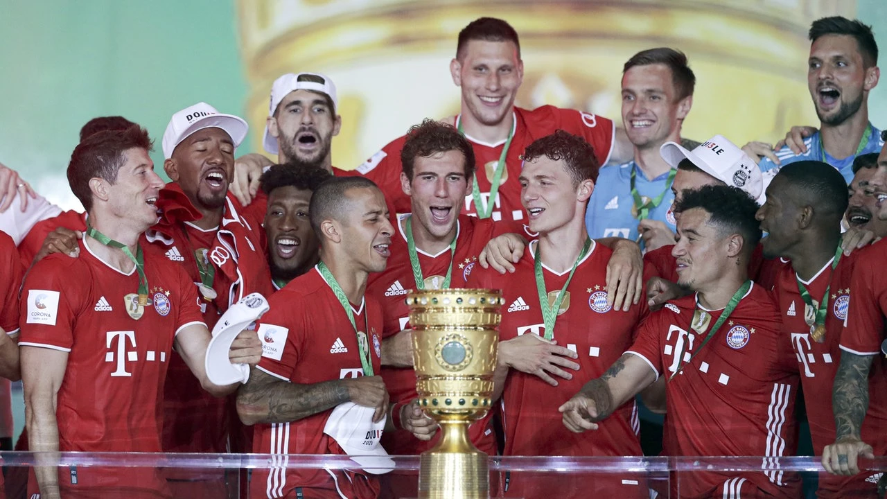 Bayernu dvostruka kruna: Pobjeda od 4:2 nad Bayerom (L) u finalu kupa