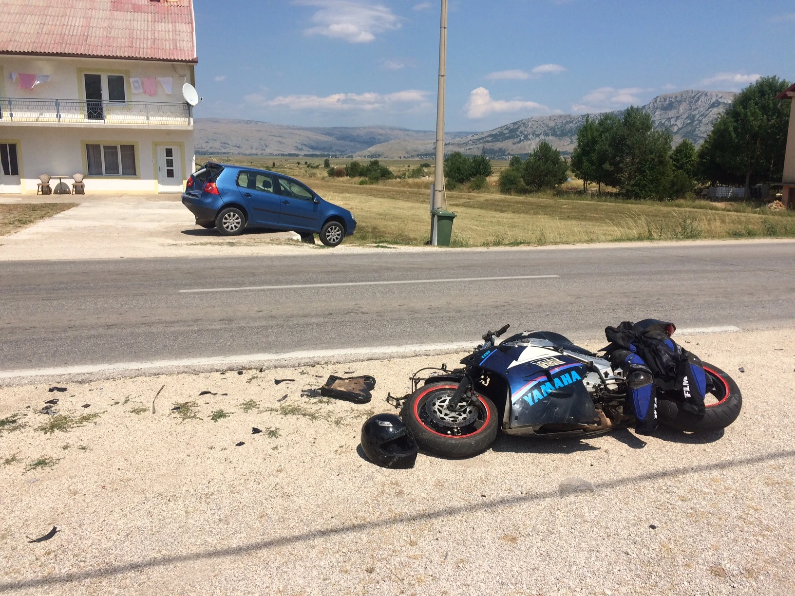 Teško ozlijeđen motociklista 