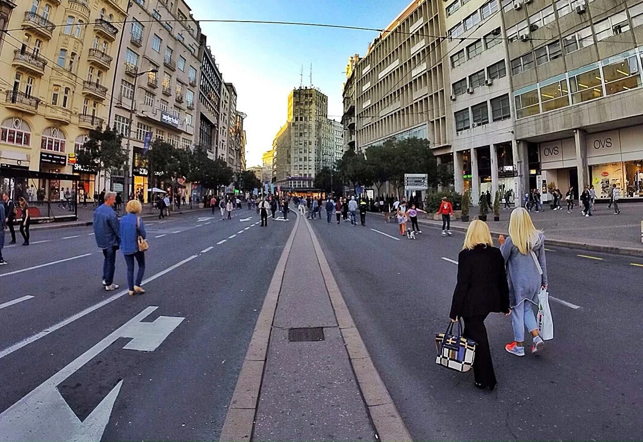 Beograd zbog korone proglašava izvanrednu situaciju na dva tjedna