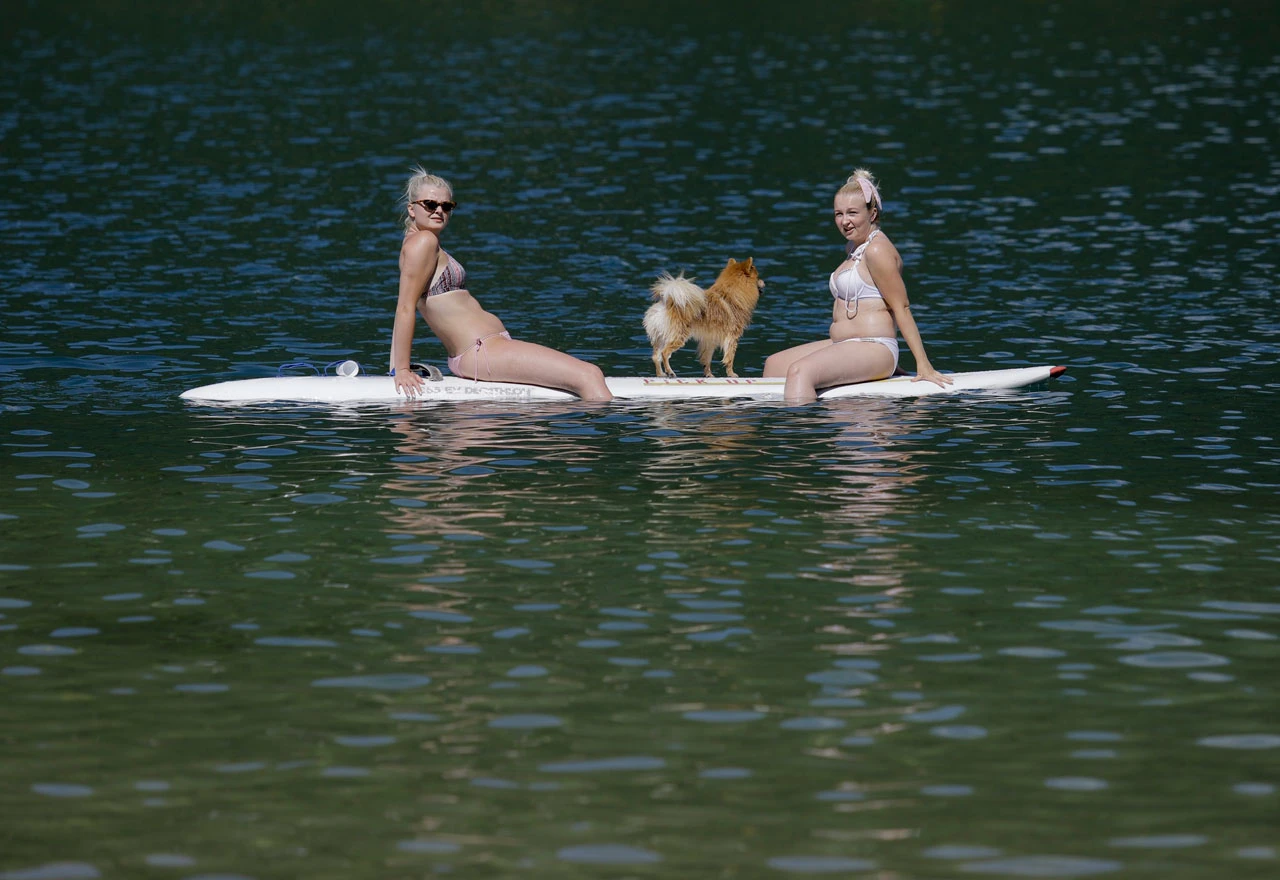 Jablaničko jezero puno kupača